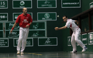 The handball action has been exciting at the championship tournament. Photo: International Federation of Basque Pelota.