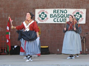Zenbat Gara dances at Reno festival