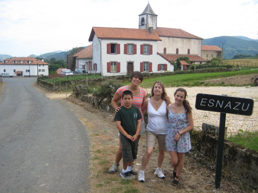 A family in the Basque town of Esnazu