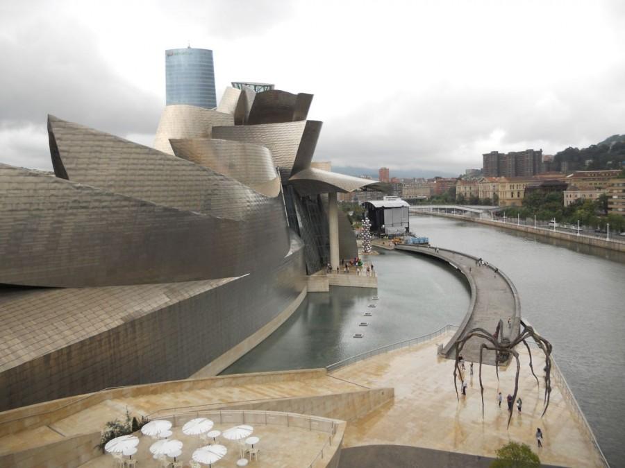 The+Guggenheim+Museum+in+Bilbao.