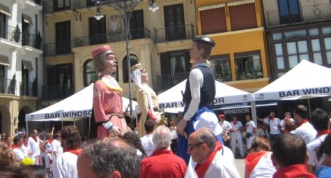 Gigantes are popular in Basque Country festivals