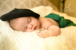 Baby sleeping with Basque beret
