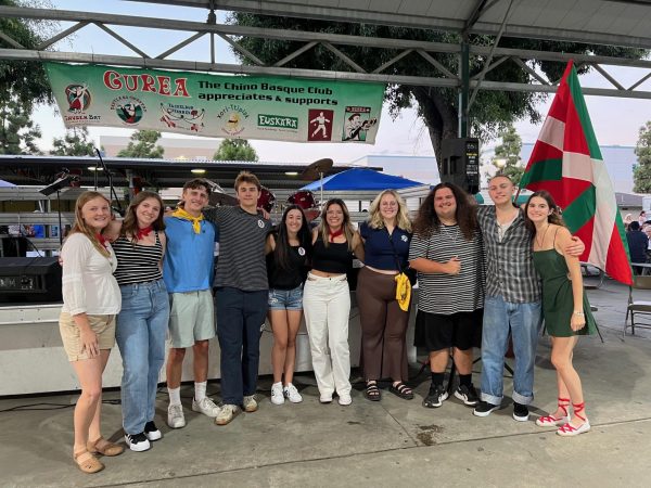 Ten of the 37 participants of the exchange program Ateak Ireki met up at the recent Chino Basque Festival in California.