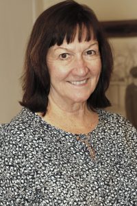 Mayi Petracek, Director