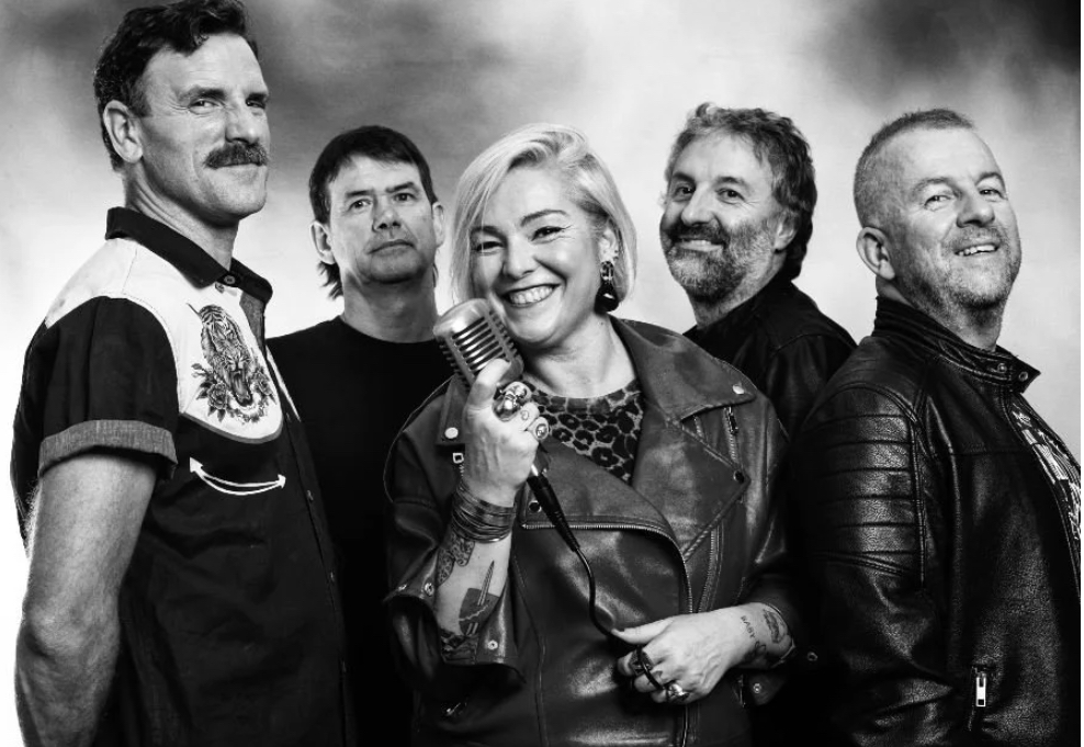 The rock band Kokein, with members (l. to r.) Haritz Lete, Edu Arguinzoniz, Zaloa Urain, Jatsu Argarate and Iker Saenz Zaitegi. 