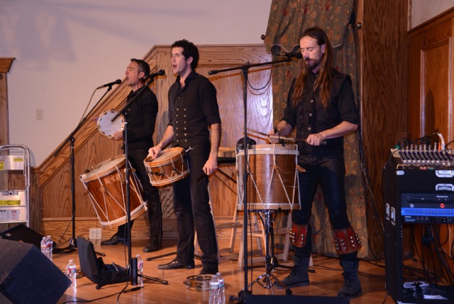 Kalakan+trio+playing+at+the+Chino+Basque+Club.+Photo+by+Linda+Indaburu+Iriart