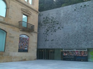 Modern and historic architecture at the San Telmo Museum, Donosti